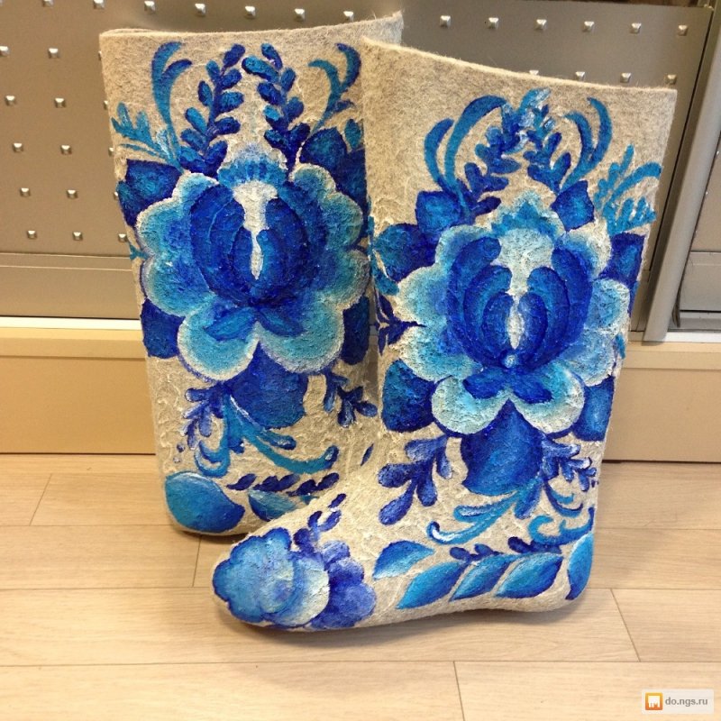 Расписать валенок