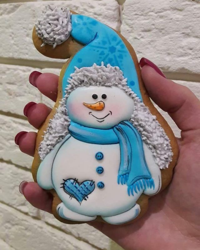 Пряник Снеговик с шарфом