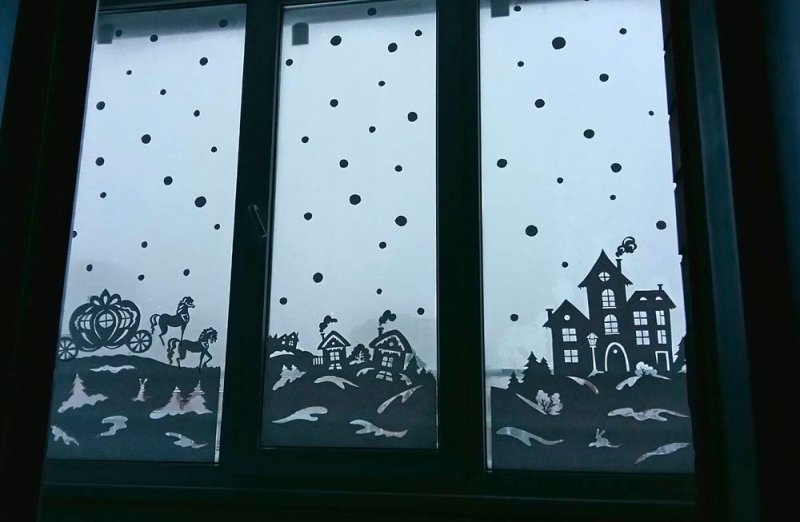 Сюжетные узоры на окна