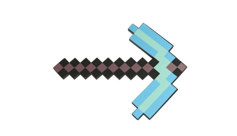 Алмазная кирка из МАЙНКРАФТА