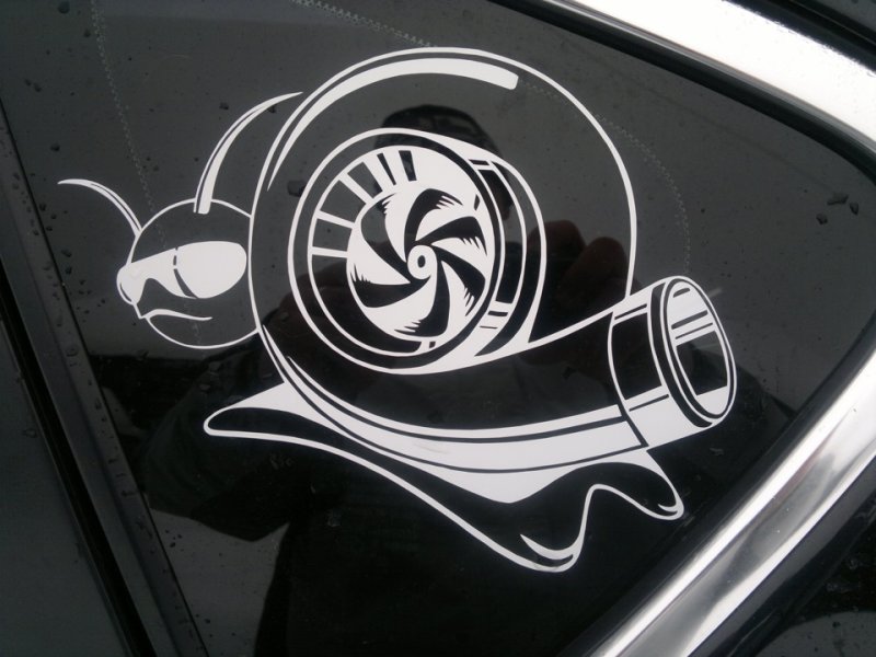 Наклейки из винила на авто