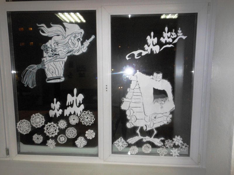 Новогодние сюжеты на окна