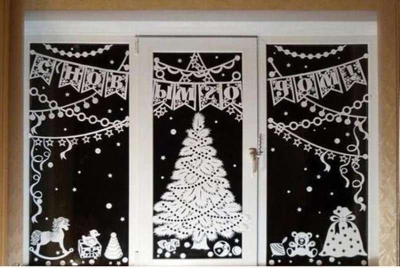 Аппликация на окно с новым годом