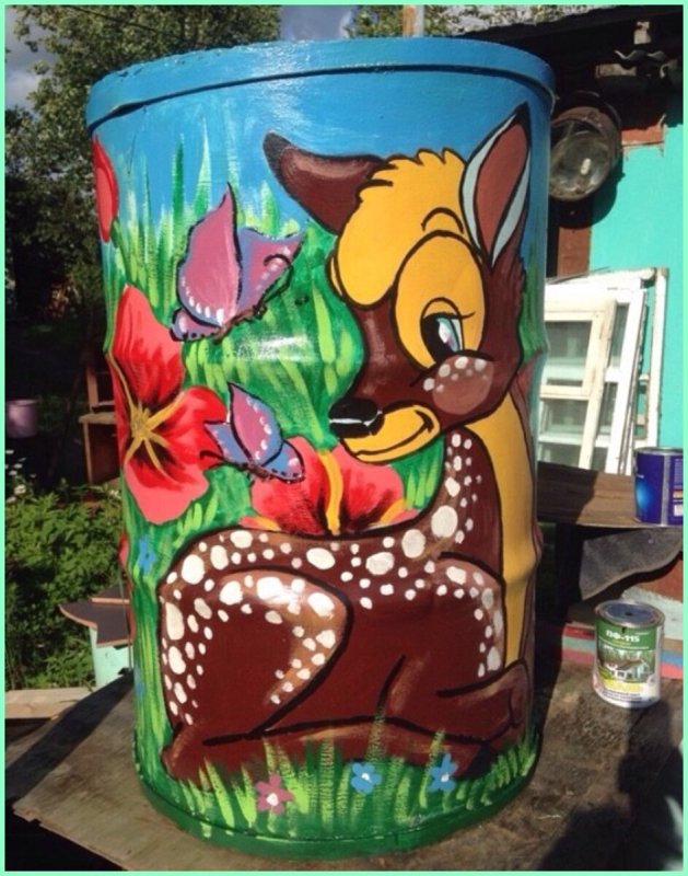 Бочки на даче разукрасить