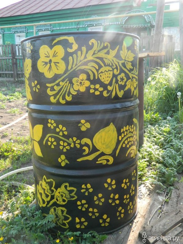 Бочки на даче разукрасить