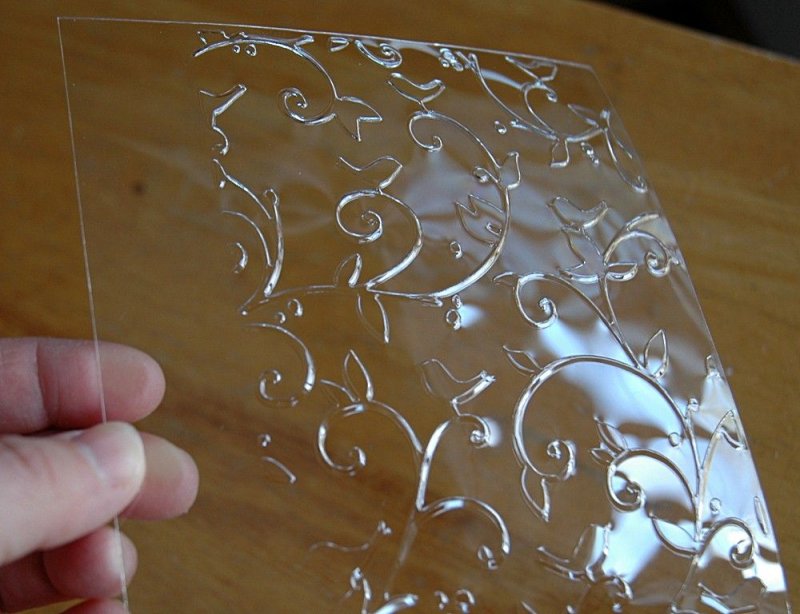 Эмбоссирование на торте