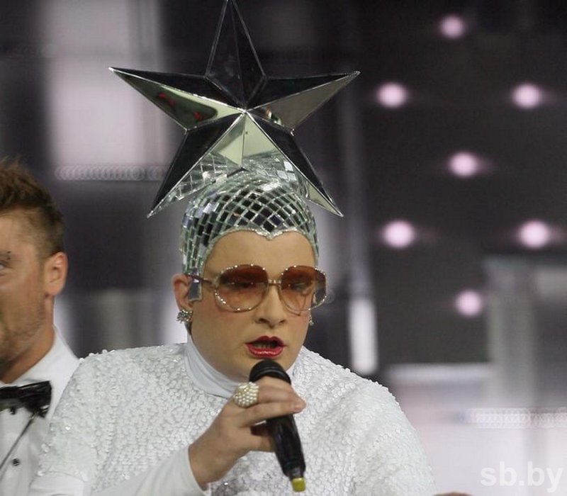 Верка Сердючка со звездой