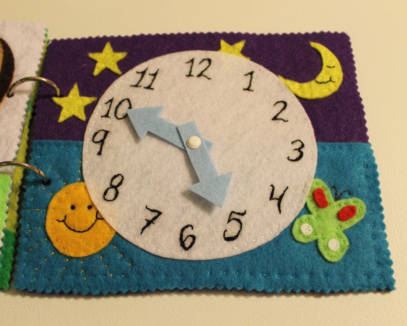 Часики из фетра