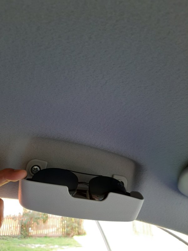 Очечник Лада Веста 21900570234000