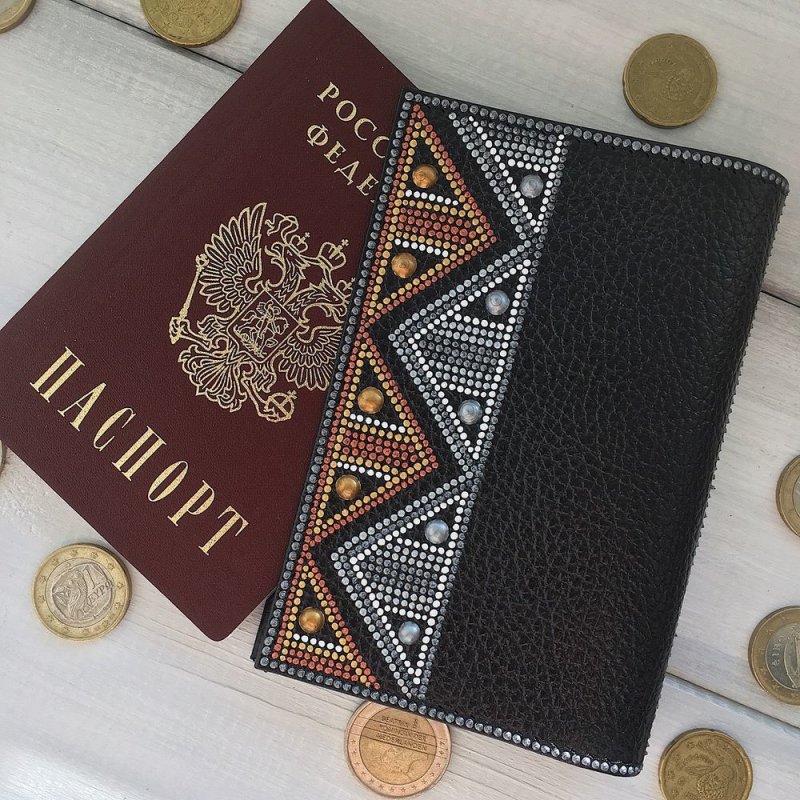 Роспись обложки для паспорта