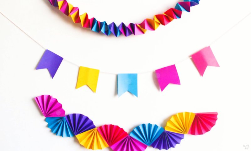 Гирлянда из цветной бумаги