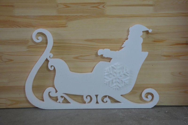 Новогодние сани из потолочной плитки