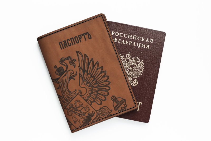 Обложка на паспорт из кожи