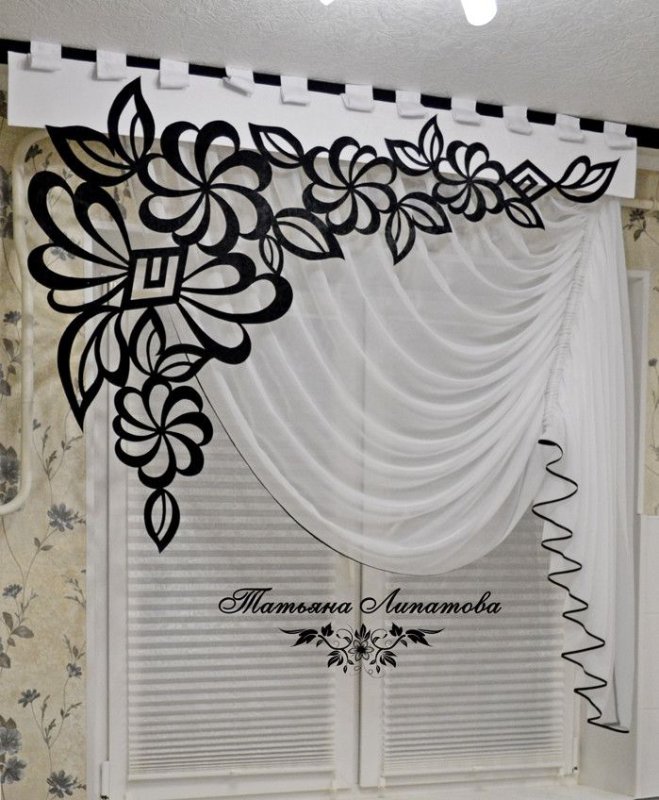 Ажурный ламбрекен