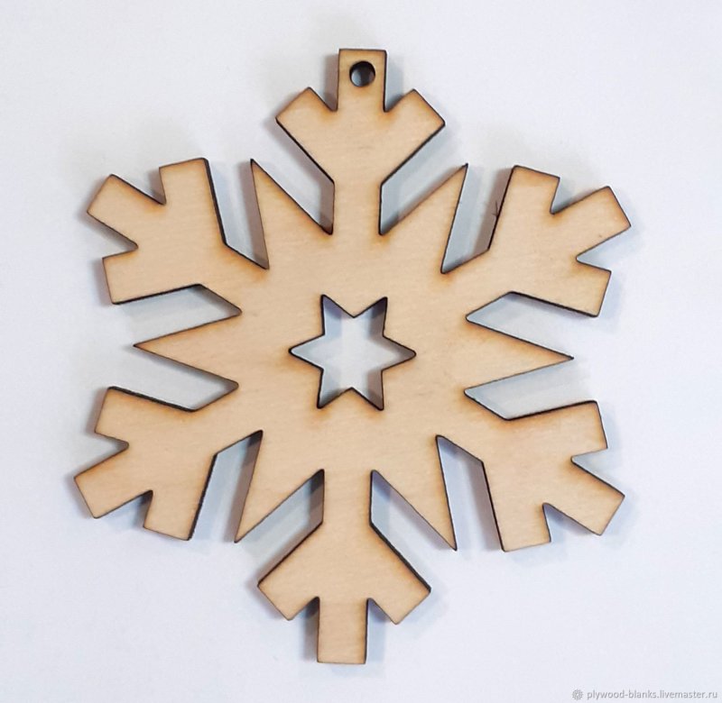 Елочные игрушки из фанеры Снежинка