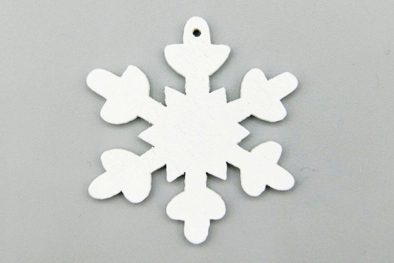 Декоративные снежинки
