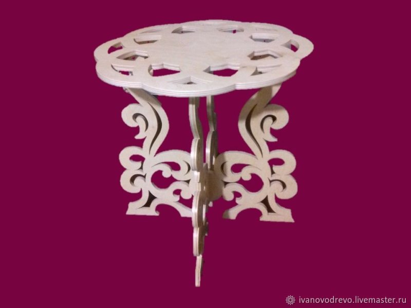 Цветок из фанеры на подставке