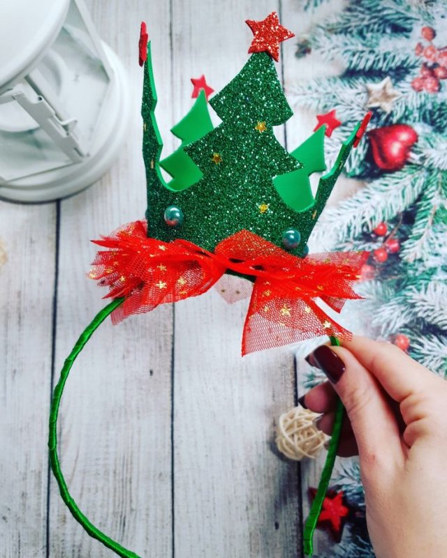 Елка из фоамирана