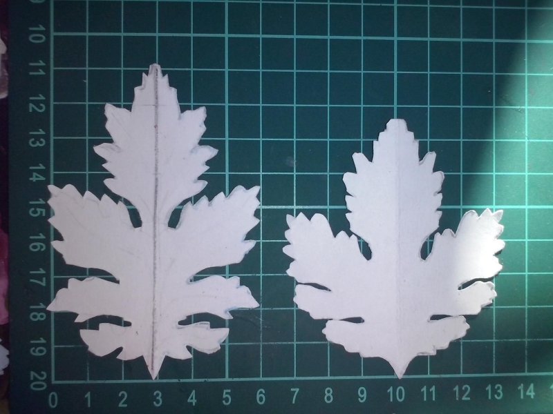 Листья хризантемы из фоамирана