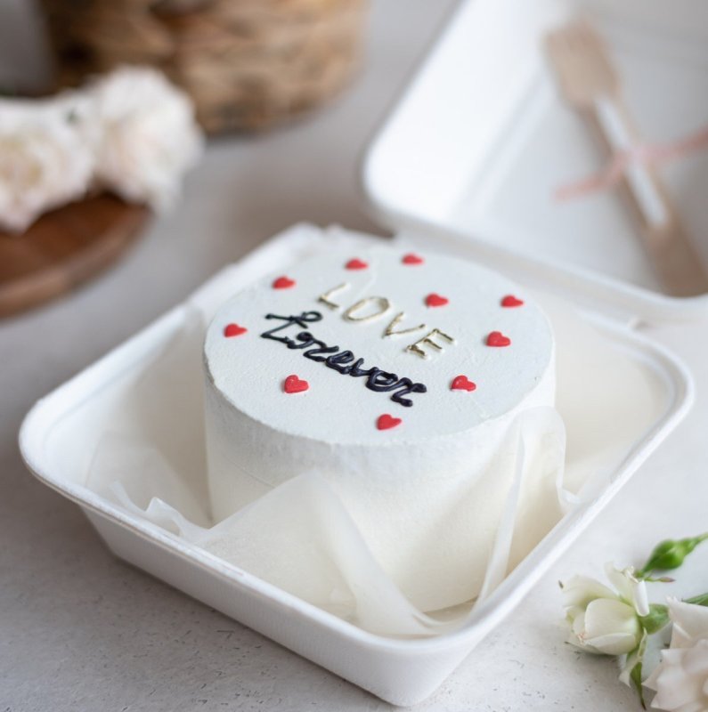 Коробочка для Бенто торта