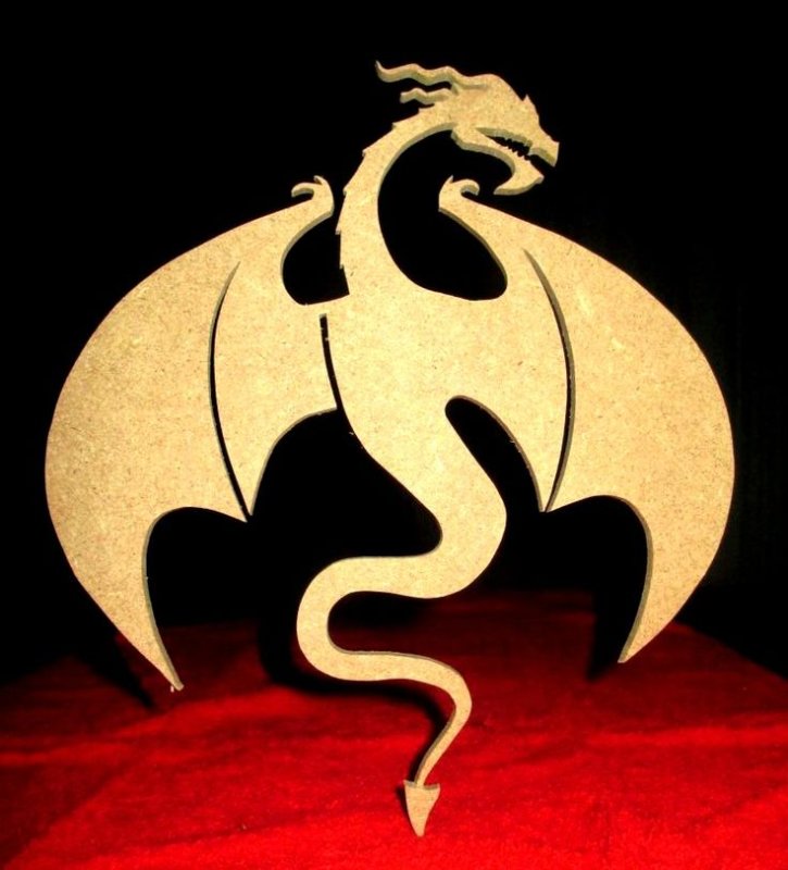 Дракон из фанеры