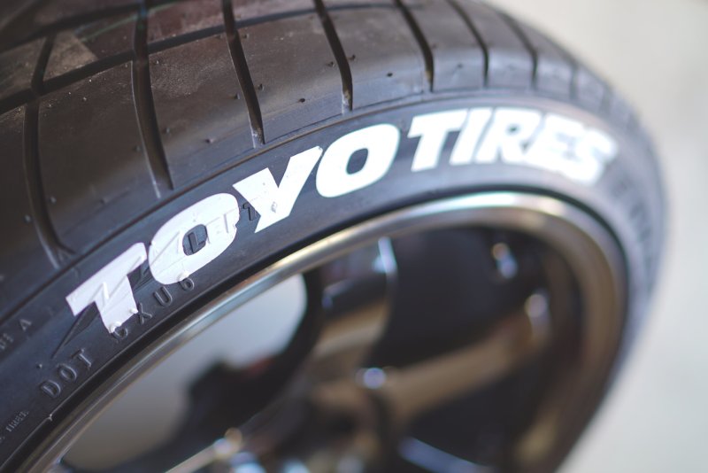 Toyo logo шины