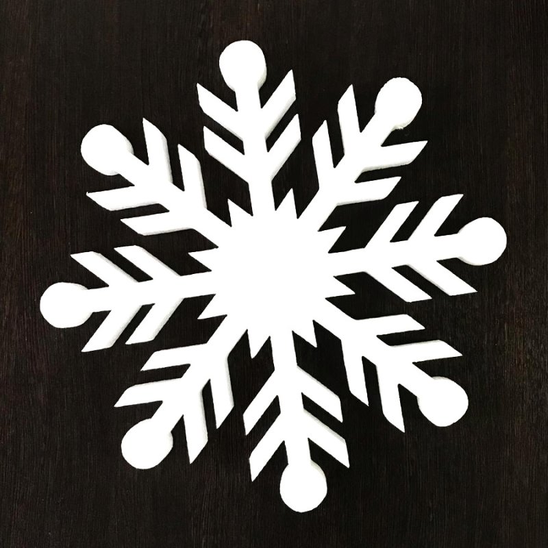 Снежинка из пенопласта трафарет