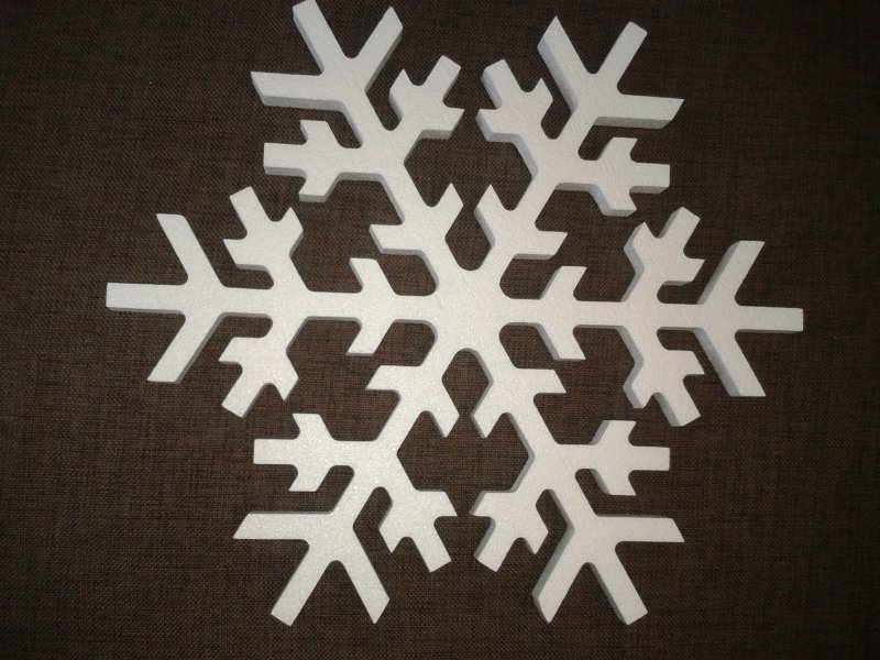Снежинка из пенопласта трафарет