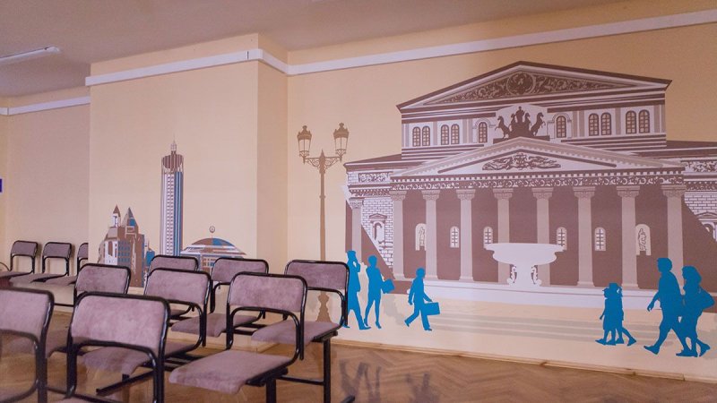 Роспись стен в школе