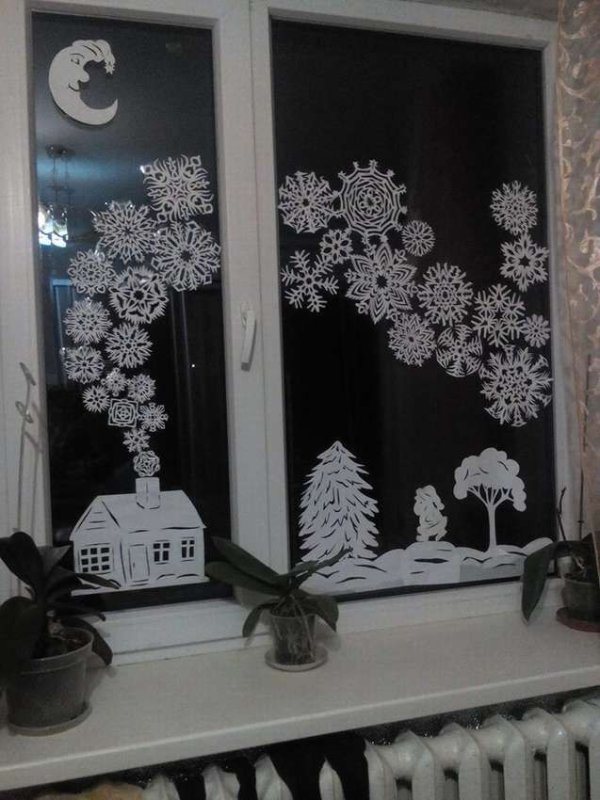 Новогоднее украшения на окна