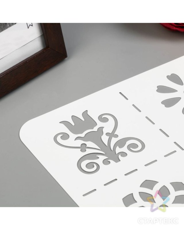 Пластиковые трафареты для декора цветов