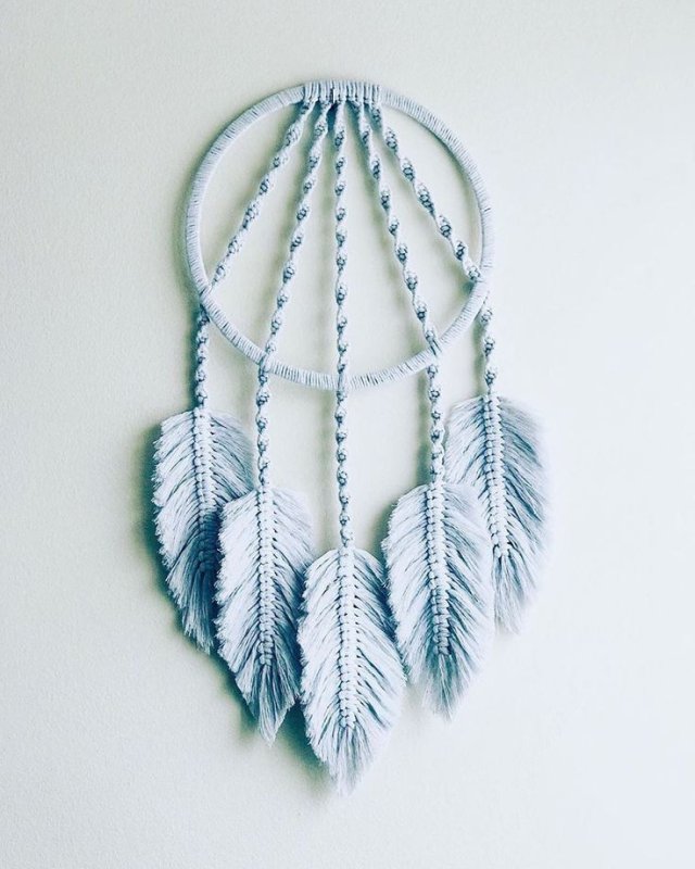 Перышки из ниток для ловца снов