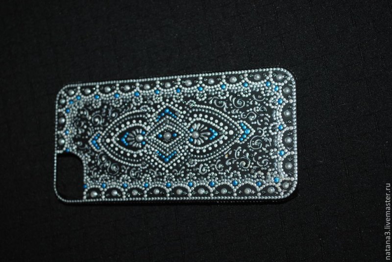 Точечная роспись очечника