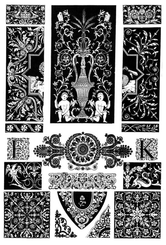 Готические мотивы в орнаменте