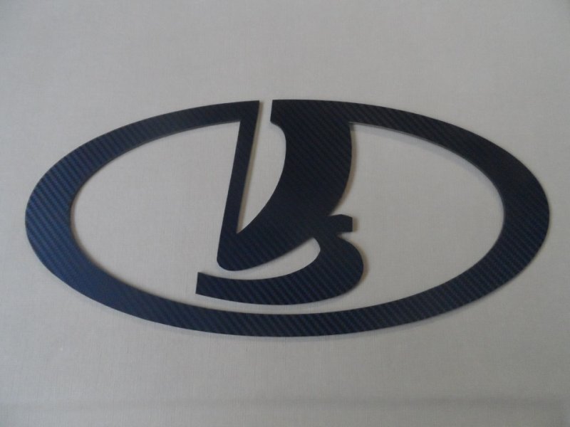 Значок Лада на ВАЗ 2114