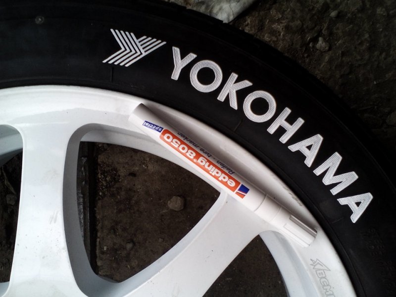 Надписи на резине