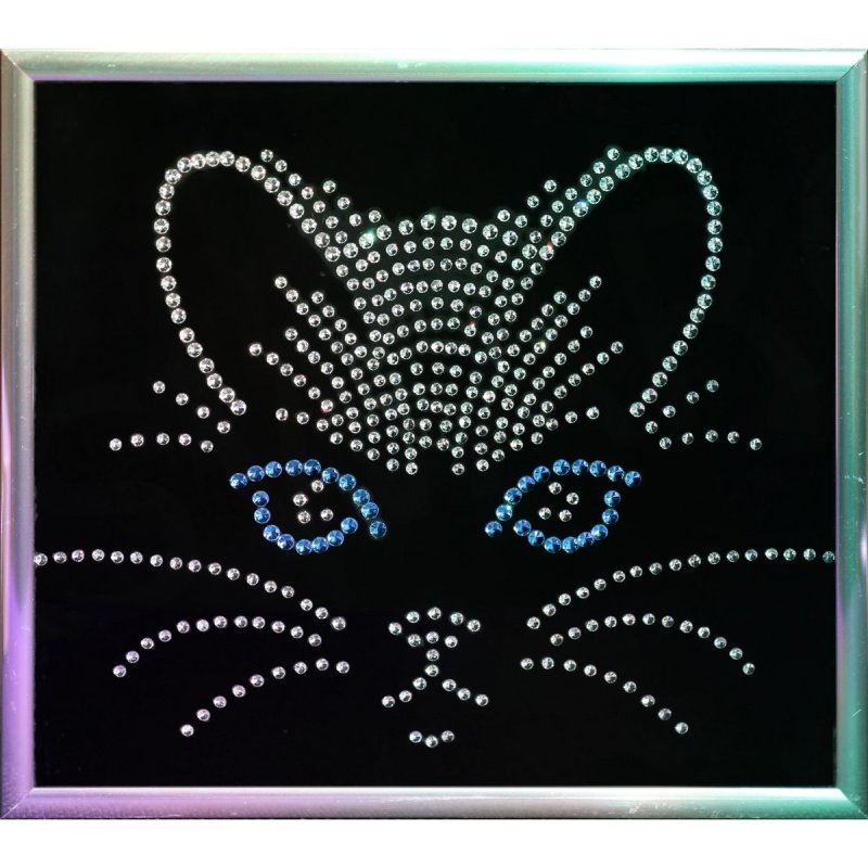 Аппликация из страз на одежду