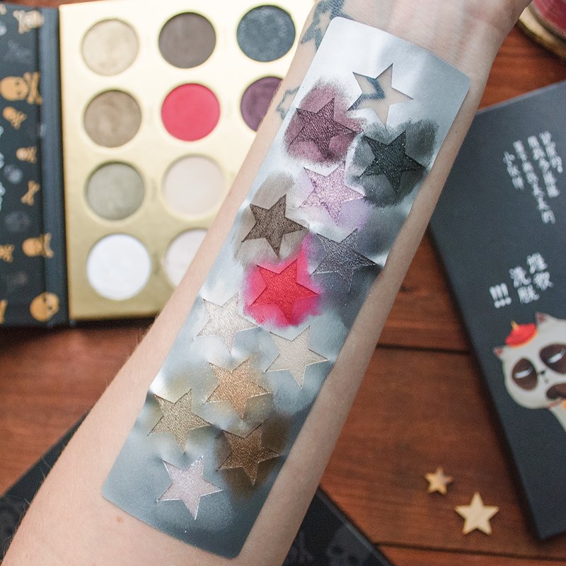 Виниловый трафарет для свотчей теней