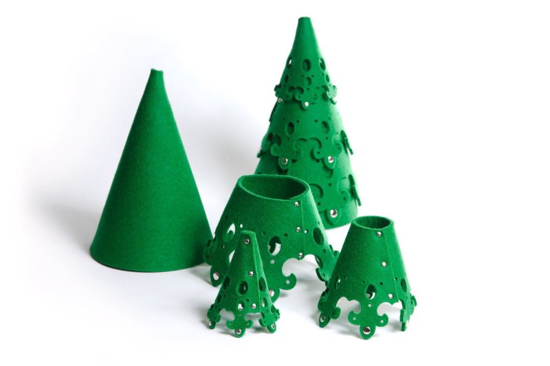Фетровая елка конусная