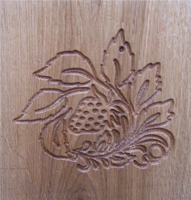 Резьба по дереву гравером