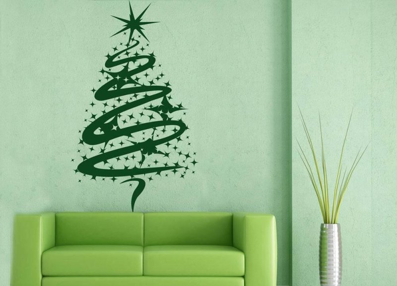 Елка на стене