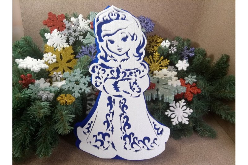 Снегурочка из пенопласта