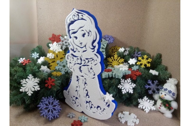 Снегурочка из из пенопласта