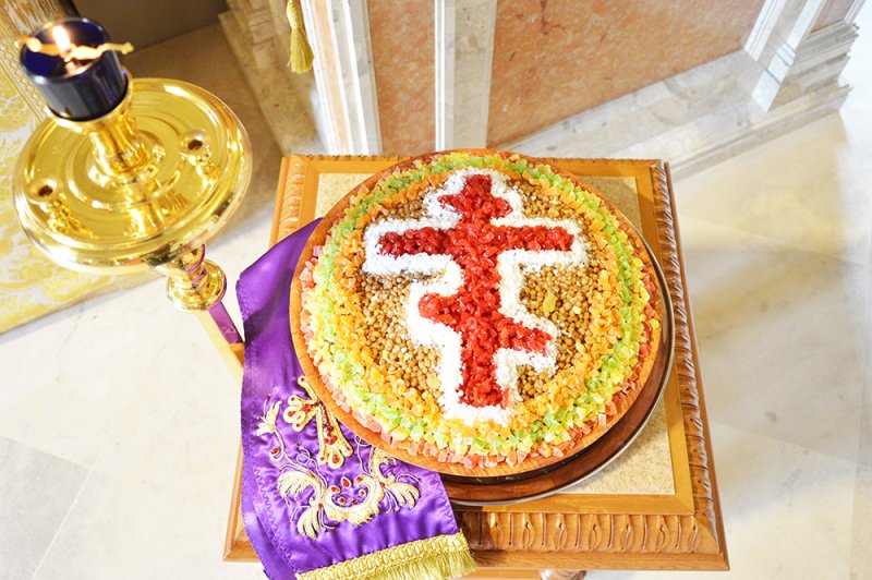 Феодор Тирон коливо