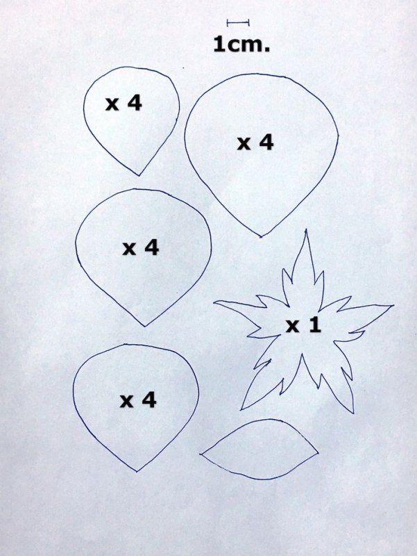 Лекала цветов из ткани