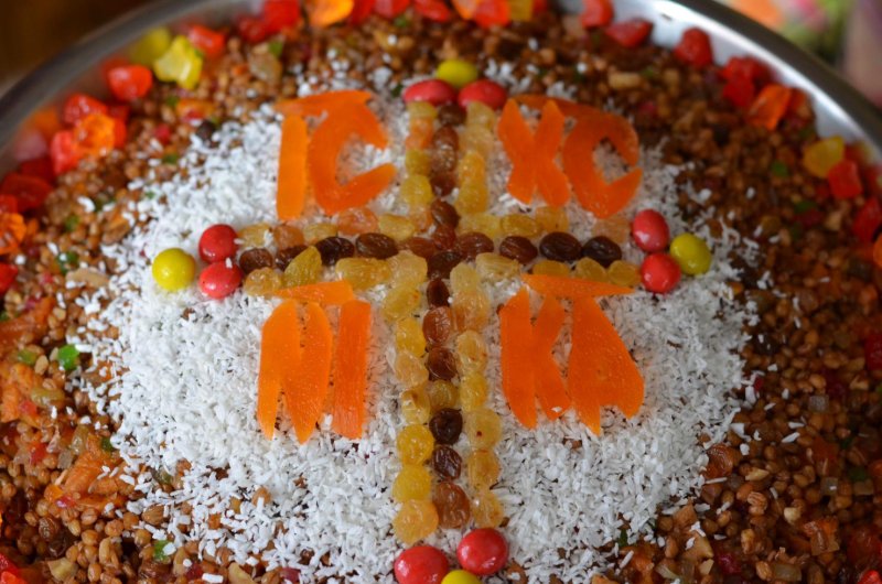 Украшение колива в Великий пост