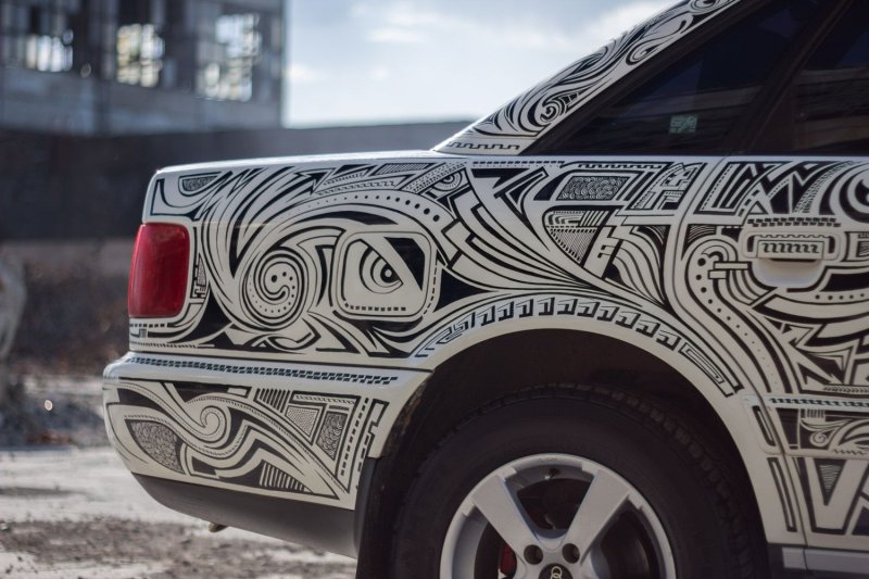 Наклейки на авто узоры