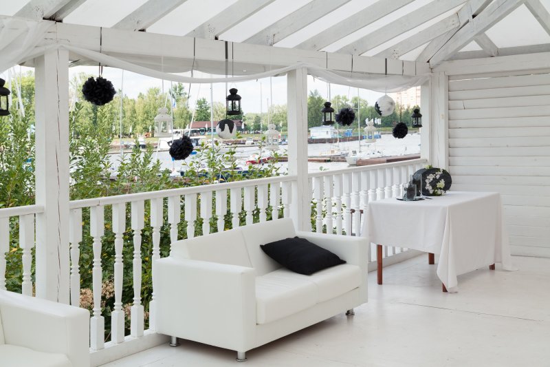 Беседка с террасой