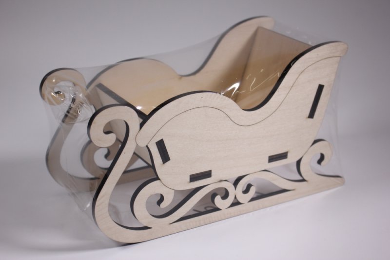 Сани деревянные новогодние