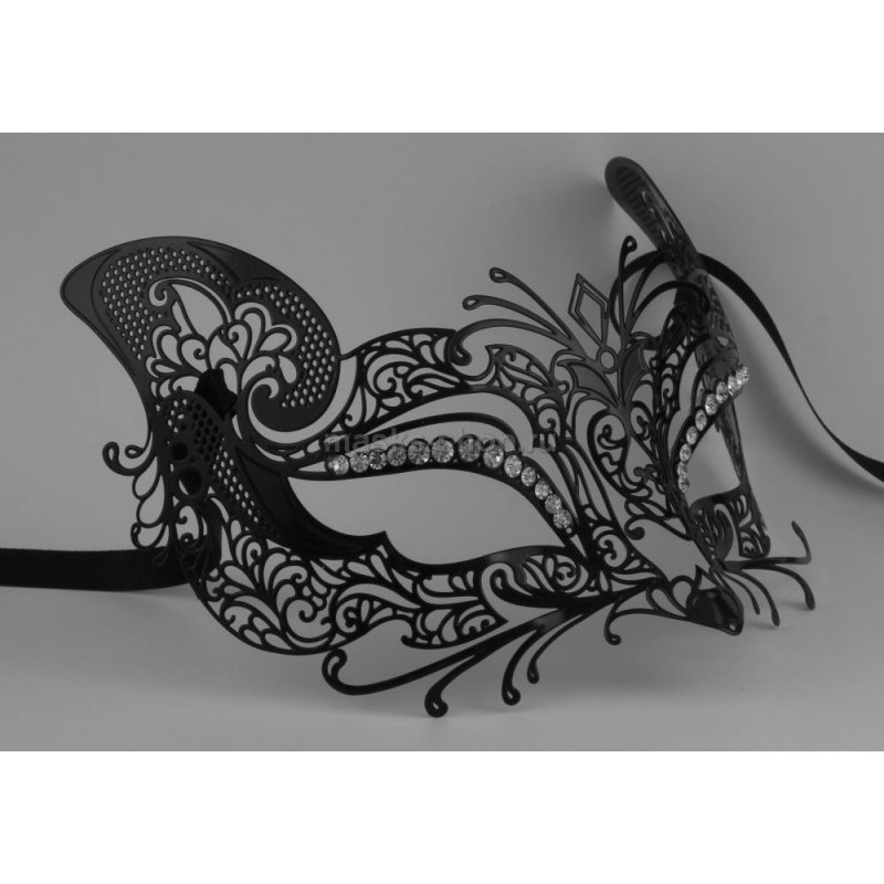 Ажурная маска